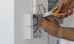 Ремонт электропроводки