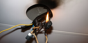 Перегрев и возгорание из-за неверного расчета нагрузки